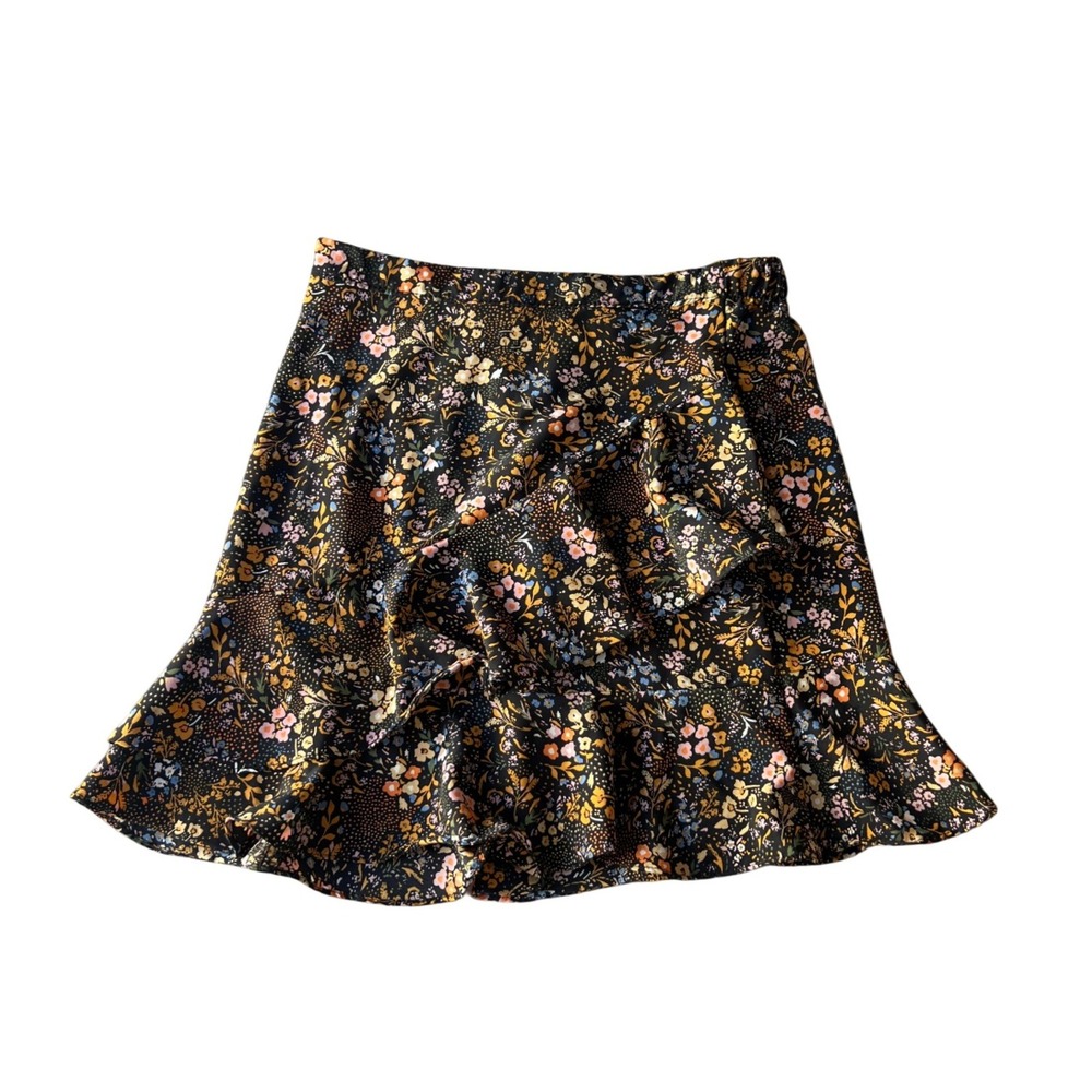 Altar'd state Floral Mini Skirt Black Ditsy Flower Ruffle Front G1013Y138JD S